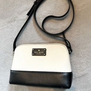 Black and white Kate Spade Cross Body